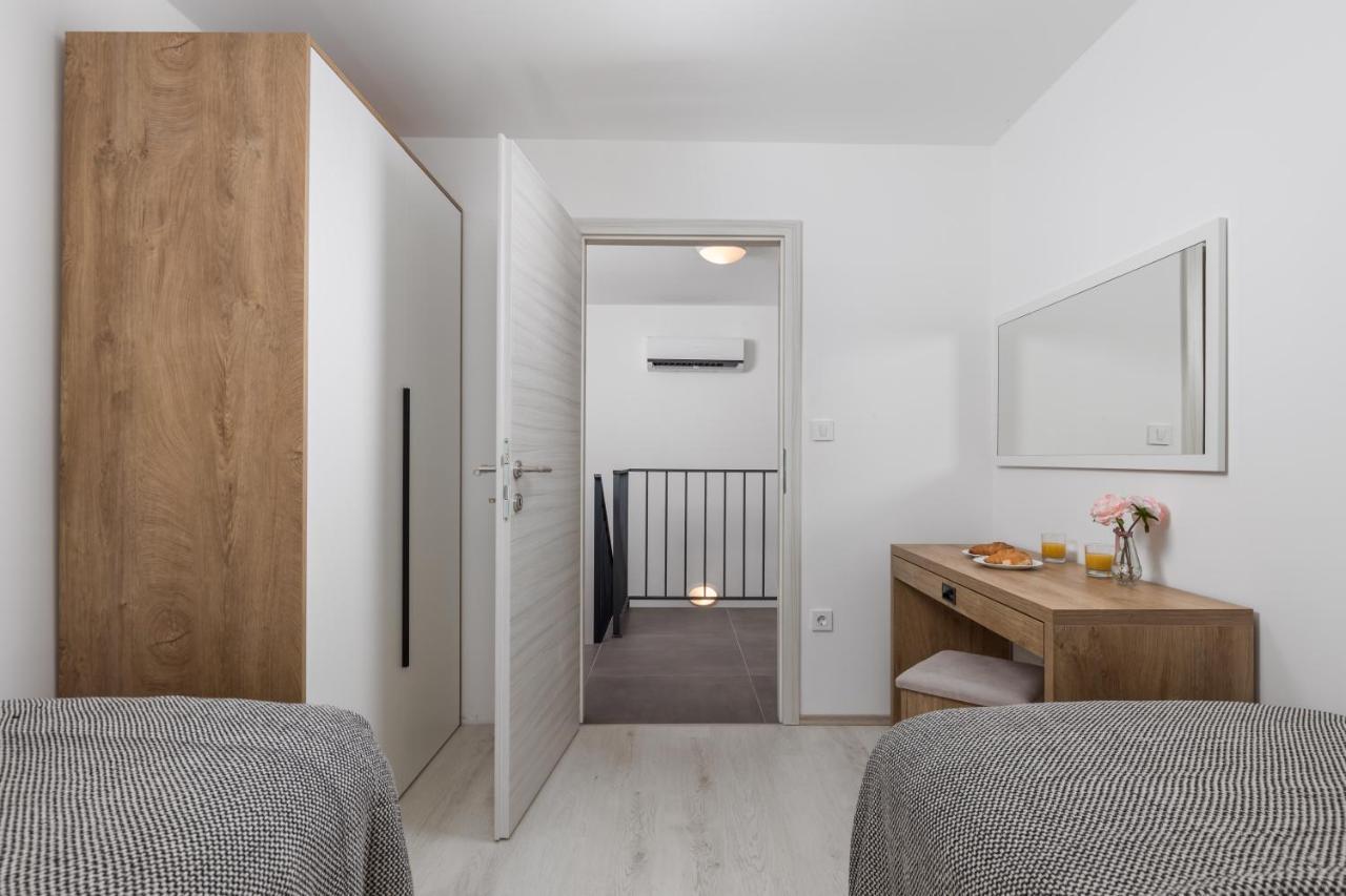 Homes Ostro Village de vacances